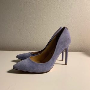 Ivanka Trump baby blue pumps